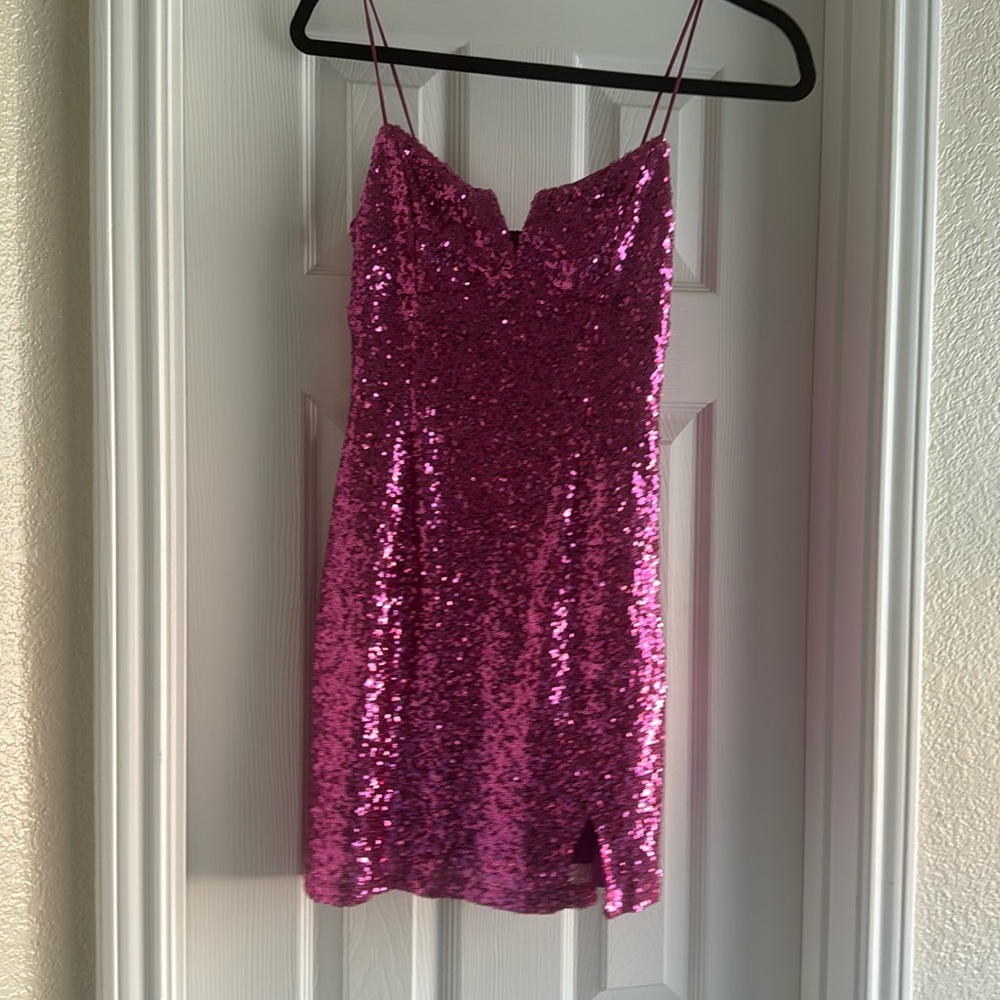 Hello Molly size 4 magenta sequence dress